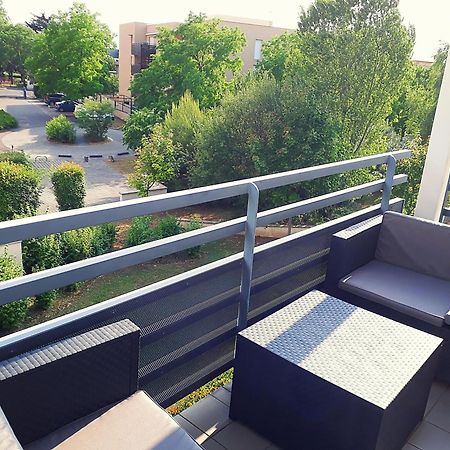 Cosy Appart - Balcon, Parking, Spacieux T2 - Proche Eurexpo Stade Saint-Priest  Exterior foto